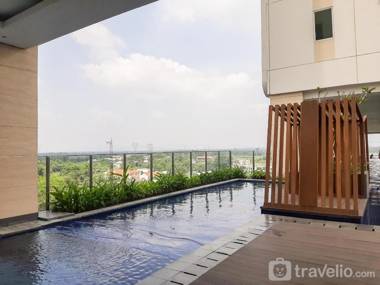 Nice Studio Apartment at B Residence By Travelio