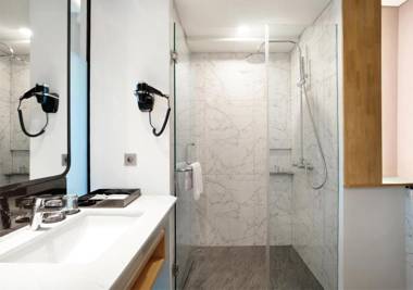 THE 1O1 Jakarta Airport CBC