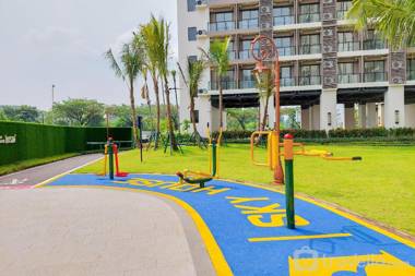 Gorgeous & Comfy Studio Sky House BSD By Travelio