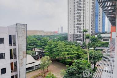 Elegant Studio at Paddington Heights By Travelio