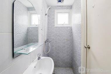 Cozy Studio (No Kitchen) Aeropolis Apt By Travelio