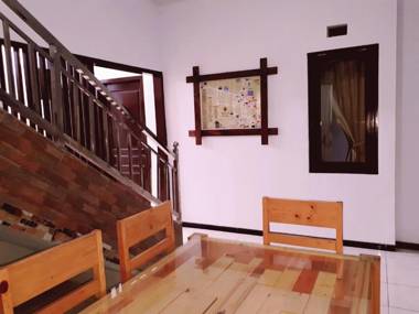 Villa Fifari - 5 Kamar