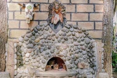 RedDoorz @ Apache Camp