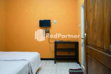 Villa Handayani Songgoriti RedPartner