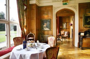 Lough Rynn Castle