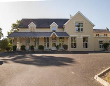 Greenway Manor Hotel