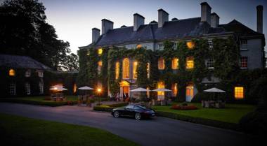 Mount Juliet Estate Autograph Collection