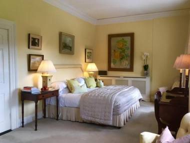 Marlfield House Hotel