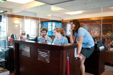 Kinlay House Eyre Square Hostel