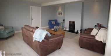 Mannin Bay Beach House