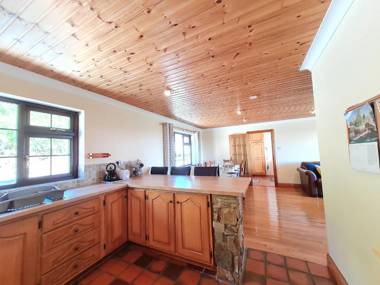 Sea View Cottage Errislannan