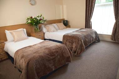 Celtic Lodge Guesthouse - Restaurant & Bar