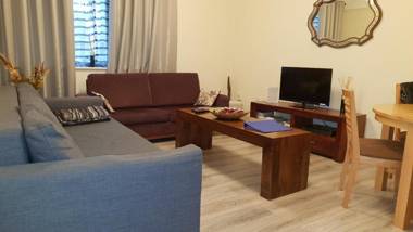 Downtown Trinity Two Bedroom Apartment( sleeps 6)