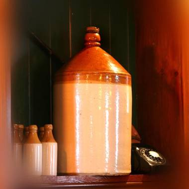 Maddens Bridge Bar & Guesthouse