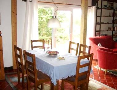 2 bedrooms house with garden at Laghy