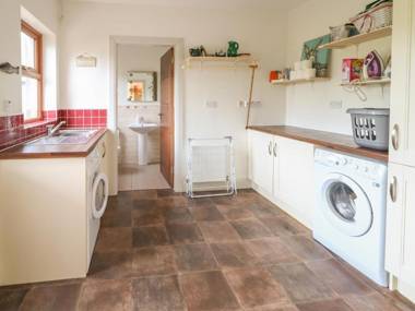 Millers Lane House Muff