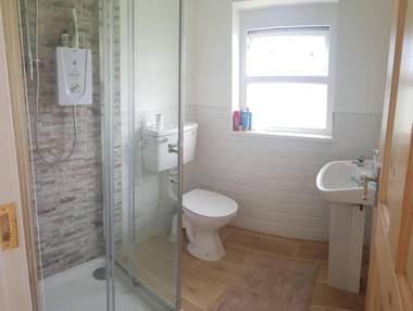 Stunning 3-Bed Cottage