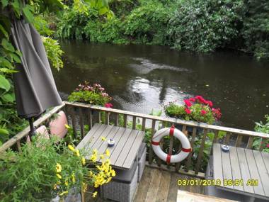 Shandon Bells Guest House