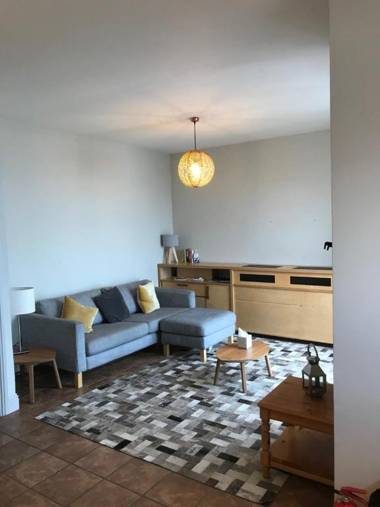 Inchydoney Apt 6 Block D