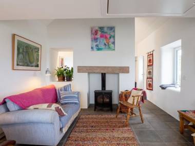 Shore Cottage Errislannan