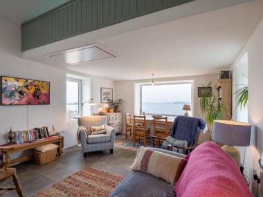 Shore Cottage Errislannan