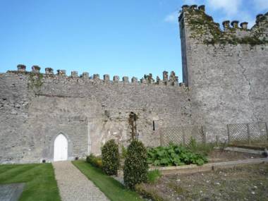 Castlemartyr Holiday Mews 3 bed