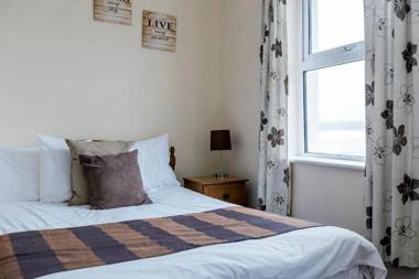 Ocean View - 2 Bedroom Townhouse