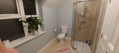 Captivating 3-Bed House