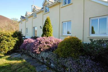5 bedrooms house at Co Kerry 500 m away from the beach with sea view enclosed garden and wifi