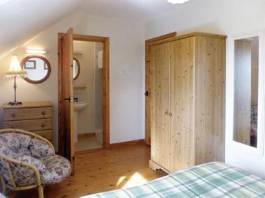 Sweetbriar Holiday Cottage by Trident Holiday Homes
