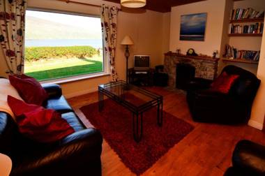 Cottage 101 - Moyard