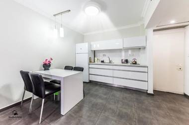 Turists Vacation Sea of Galilee