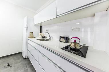 Turists Vacation Sea of Galilee