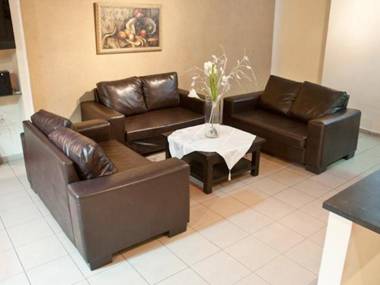 Arlozorov Suites Hotel