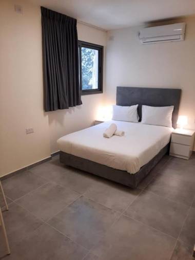 Dizengoff Inn Apartments