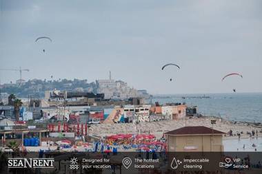 Herbert Samuel - Beachfront 3 Bedroom apartment with parking - by Sea N' Rent