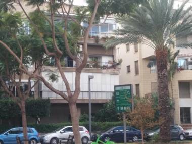 TLV Living Apartment