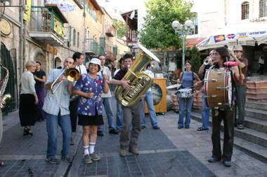 Olive The White House