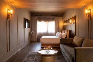 Leonardo Gordon Beach