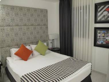 Best Western Regency Suites