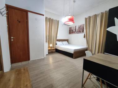 Private rooms near the beach center