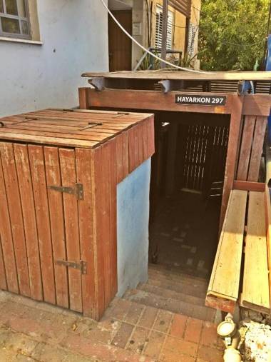 Dotan's Boutique Guesthouse - By The Beach!