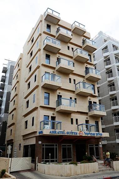 Abratel Suites Hotel