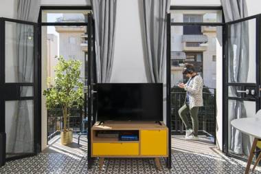 Mr. Brooklyn - By TLV2GO