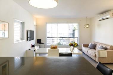 FeelHome - Frishman / Ben Yehuda