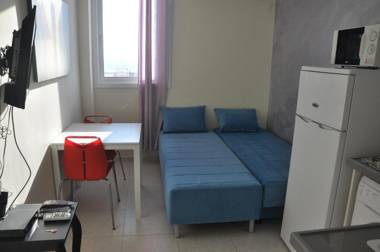 Beachfront Studio Apartment Bat Yam 412