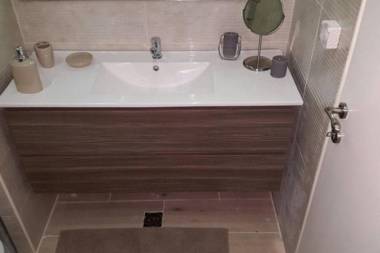 SweetHome26 Luxury Apt Sea View 1 minute from the beach