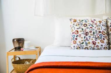 HaBima Square Apartment