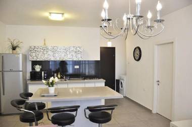 GK Apartments Rotshild street 8