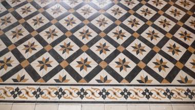 Roger's Hostel Tel Aviv (age 18-45)